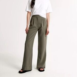 Abercrombie Curve Love Sloan Tailored Pant